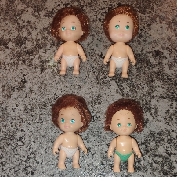 Replacement / Extra Quint Dolls - Picture 7 of 10